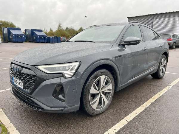 Audi Q8 E-tron