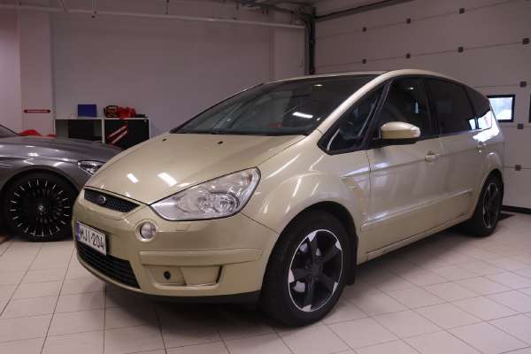 Ford S-max