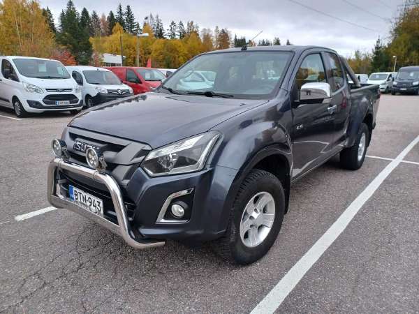 Isuzu D-max