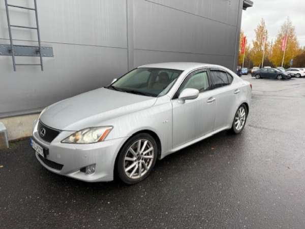 Lexus Is