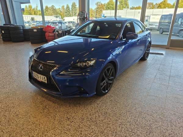 Lexus Is