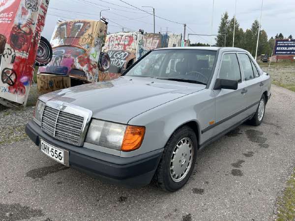 Mercedes-benz E