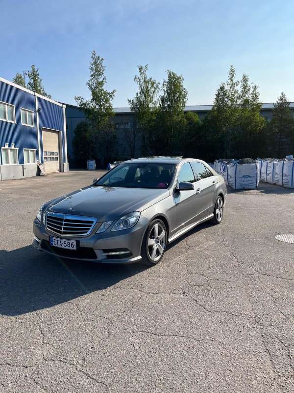 Mercedes-benz E