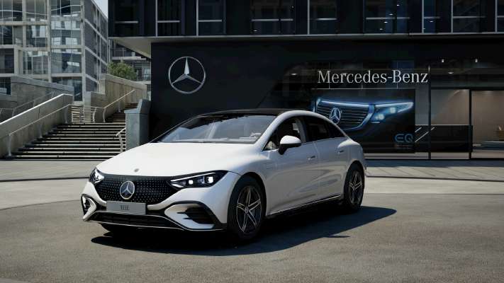 Mercedes-benz Eqe