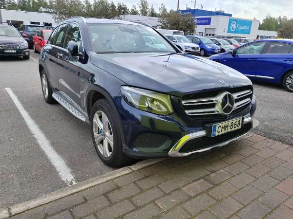 Mercedes-benz Glc