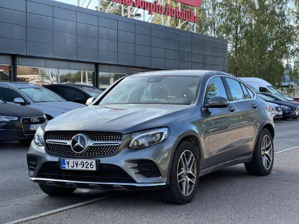 MERCEDES-BENZ GLC