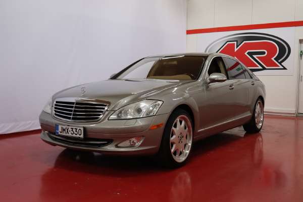 Mercedes-benz S