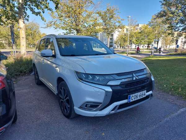 Mitsubishi Outlander Phev