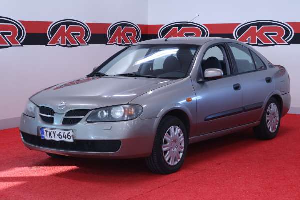 Nissan Almera