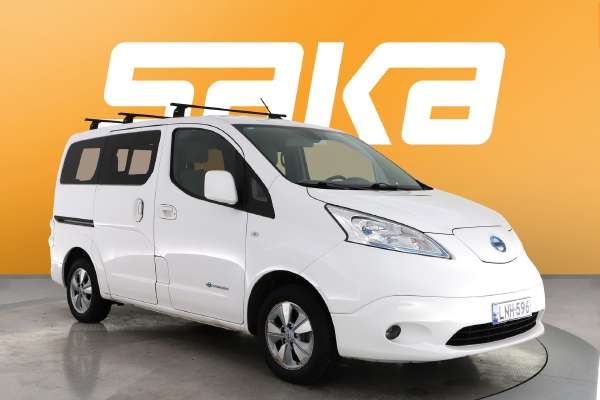 Nissan E-nv200