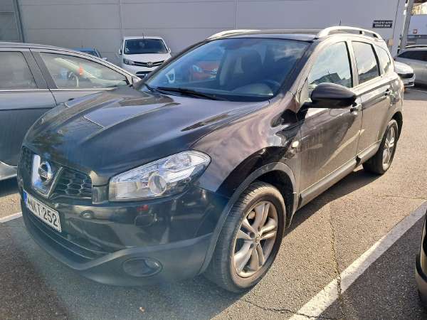 Nissan Qashqai+2