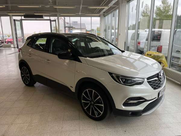 OPEL GRANDLAND X