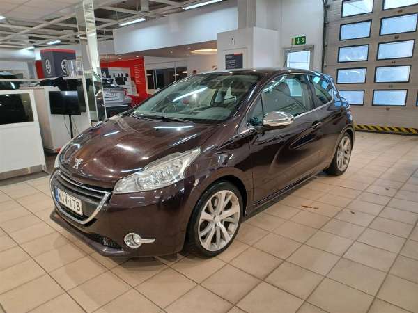 Peugeot 208