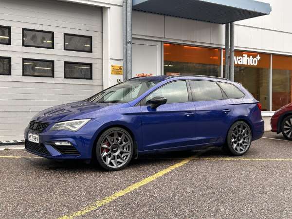 Seat Leon St