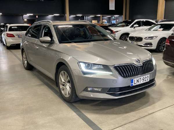 Skoda Superb