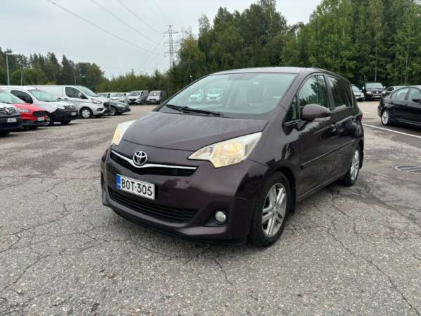 Toyota Verso-s