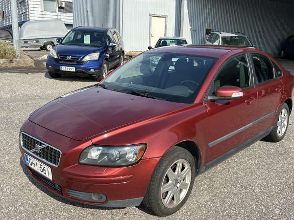 Volvo S40