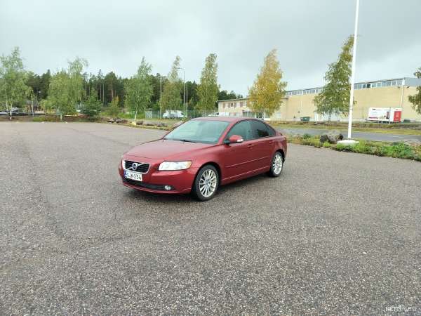 Volvo S40