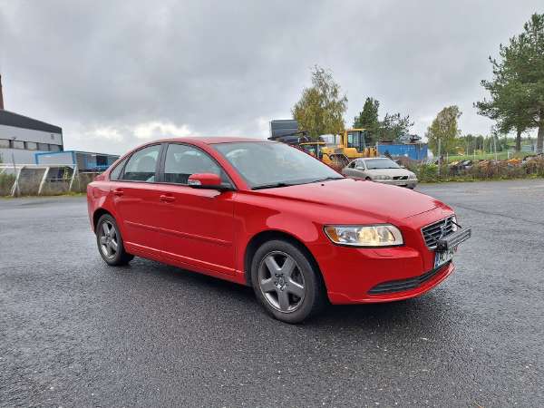 Volvo S40