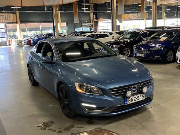 Volvo S60