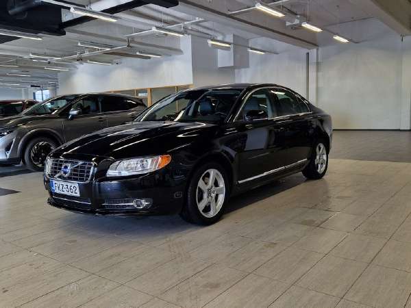 Volvo S80