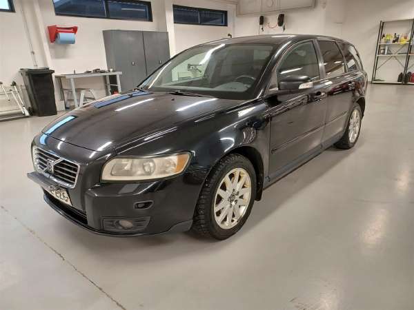 Volvo V50