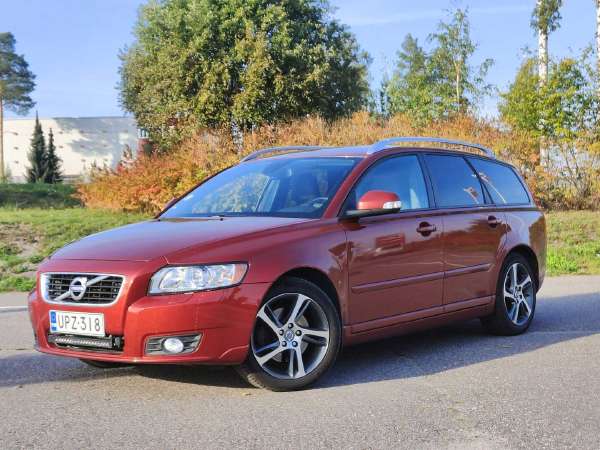 Volvo V50