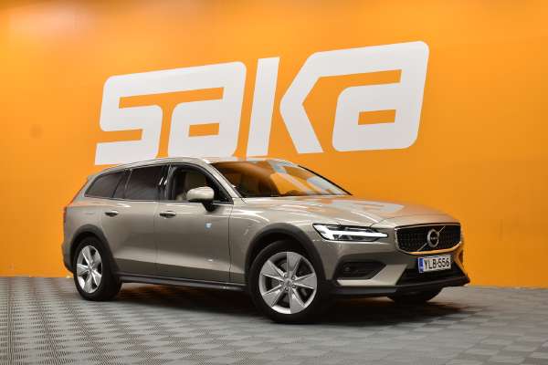 Volvo V60 Cross Country