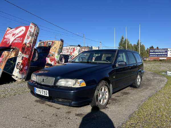 Volvo V70