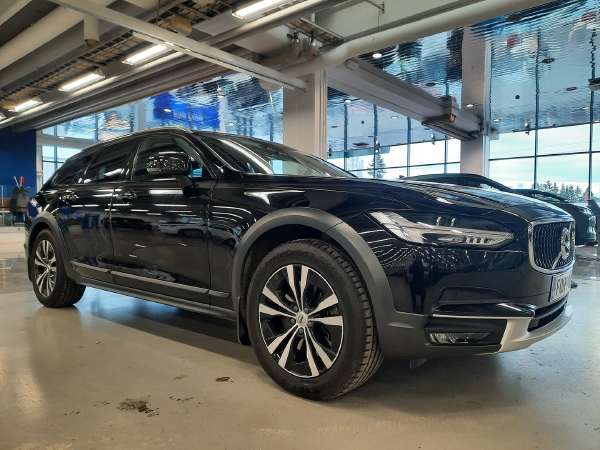 Volvo V90 Cross Country