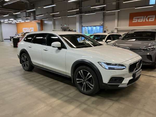 Volvo V90 Cross Country